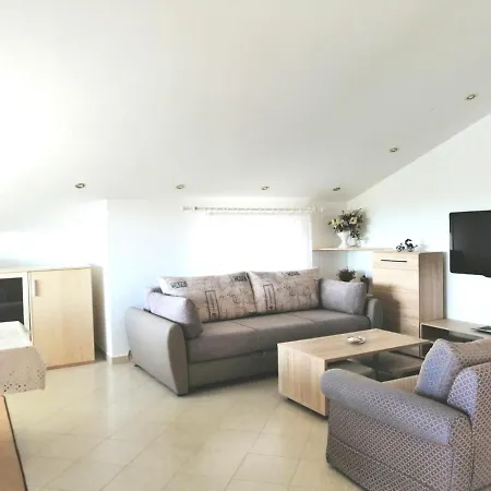 Lovely Sea View House In Island Krk *