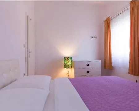 Lovely Sea View House In Island Krk