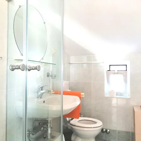 Lovely Sea View House In Island Krk 아파트 말린스카
