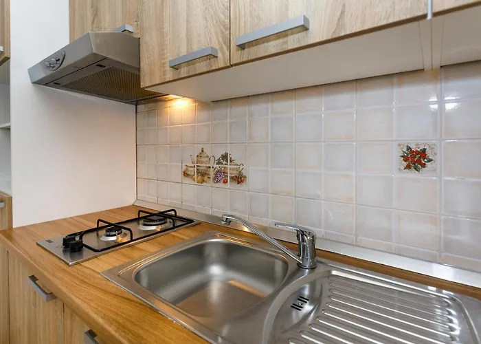 Apartment Lovely Sea View House In Island Krk Malinska