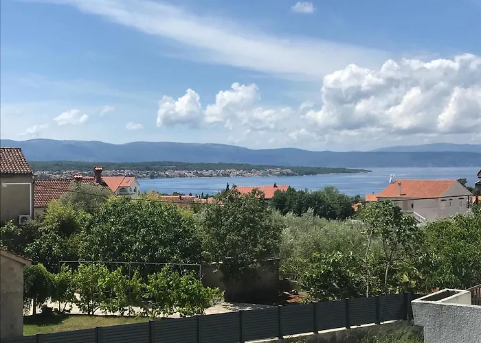 Lovely Sea View House In Island Krk