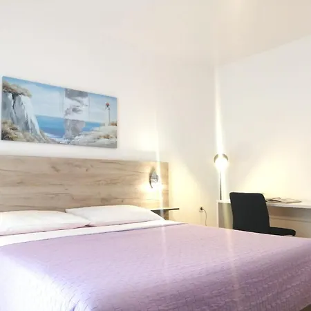 Lovely Sea View House In Island Krk Διαμέρισμα *