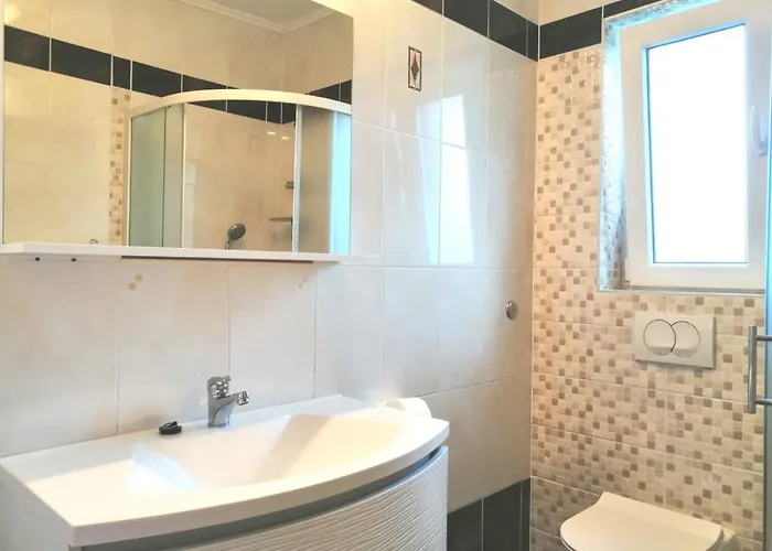 Lovely Sea View House In Island Krk