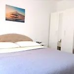 Lovely Sea View House In Island Krk